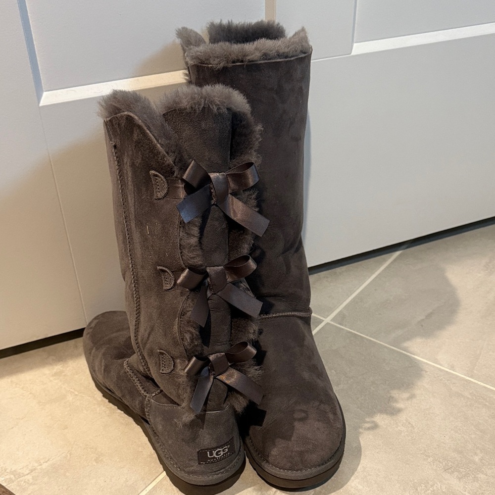 UGG Women's Charcoal Suede Boots with Bows